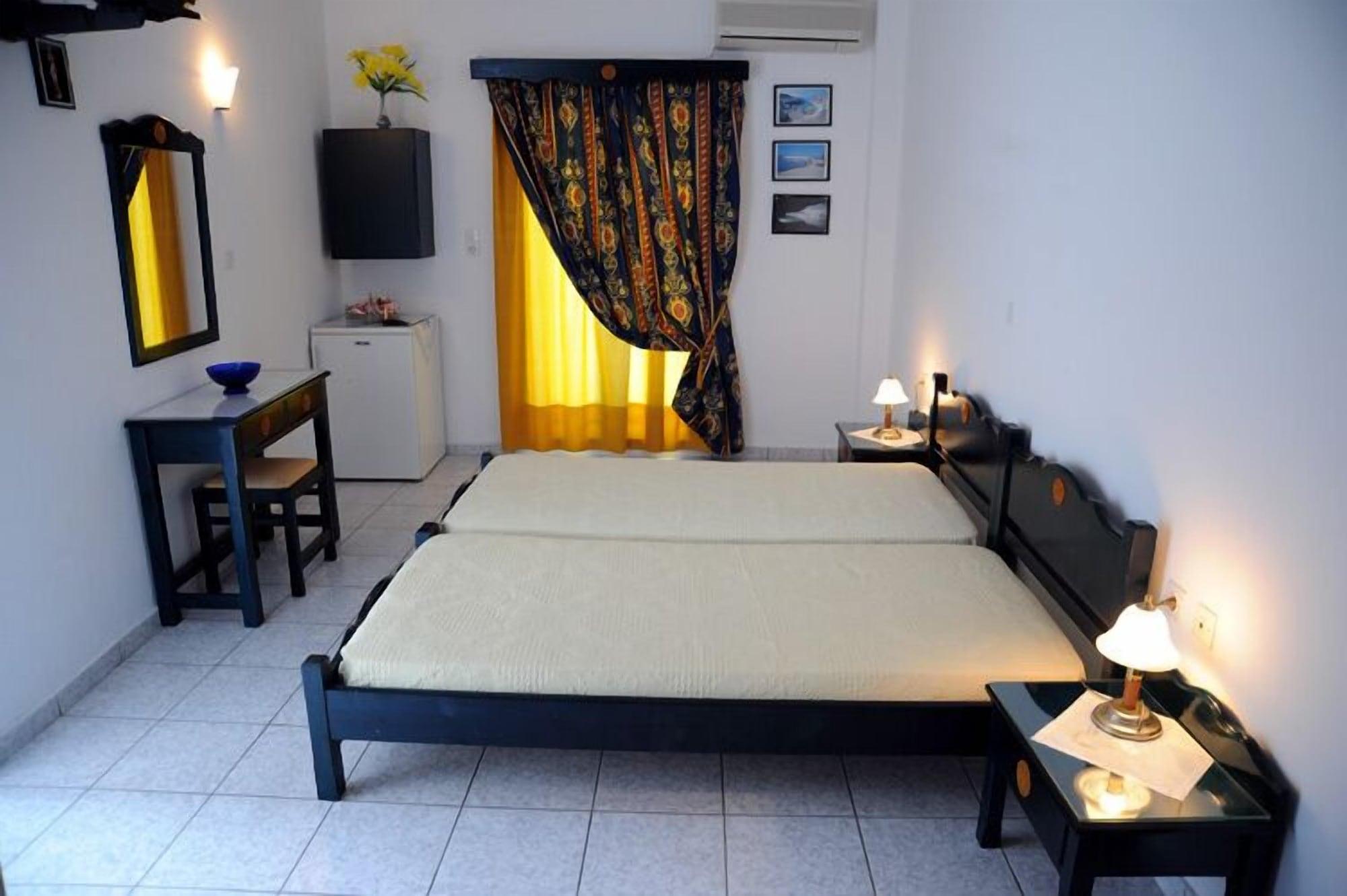 Anna Zisimos Hotel Adamantas  ภายนอก รูปภาพ