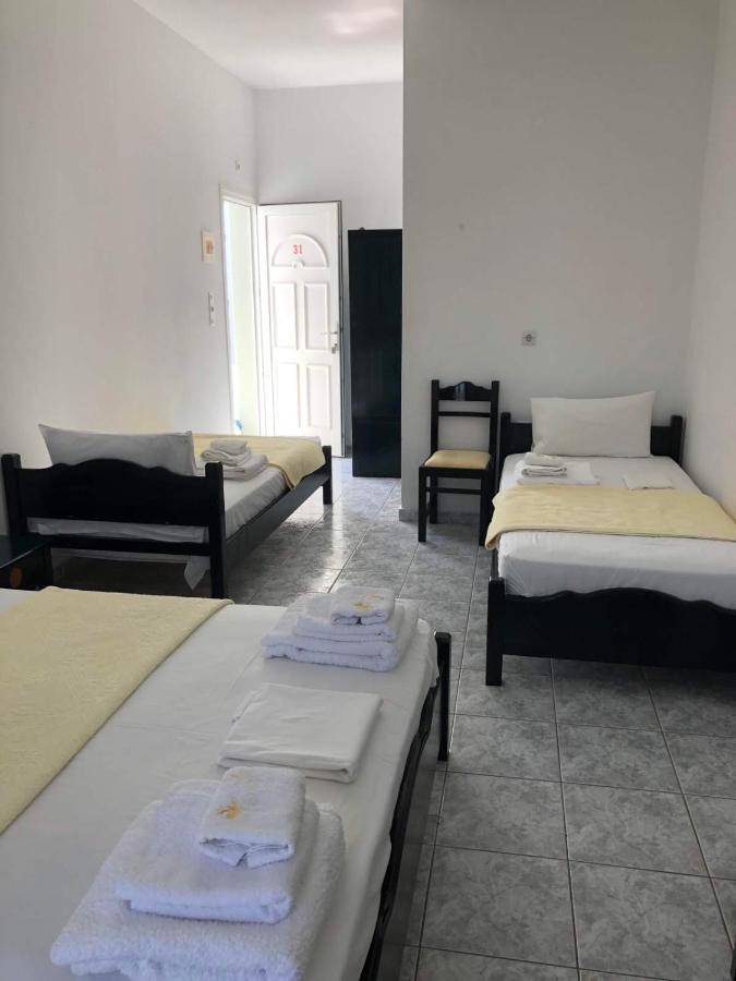 Anna Zisimos Hotel Adamantas  ภายนอก รูปภาพ